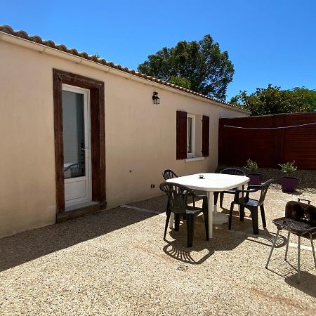 Maison *** Avec Cour 3Km Plage Et La Rochelle Saint-Vivien  Eksteriør billede