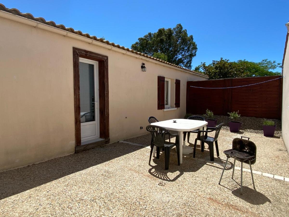 Maison *** Avec Cour 3Km Plage Et La Rochelle Saint-Vivien  Eksteriør billede