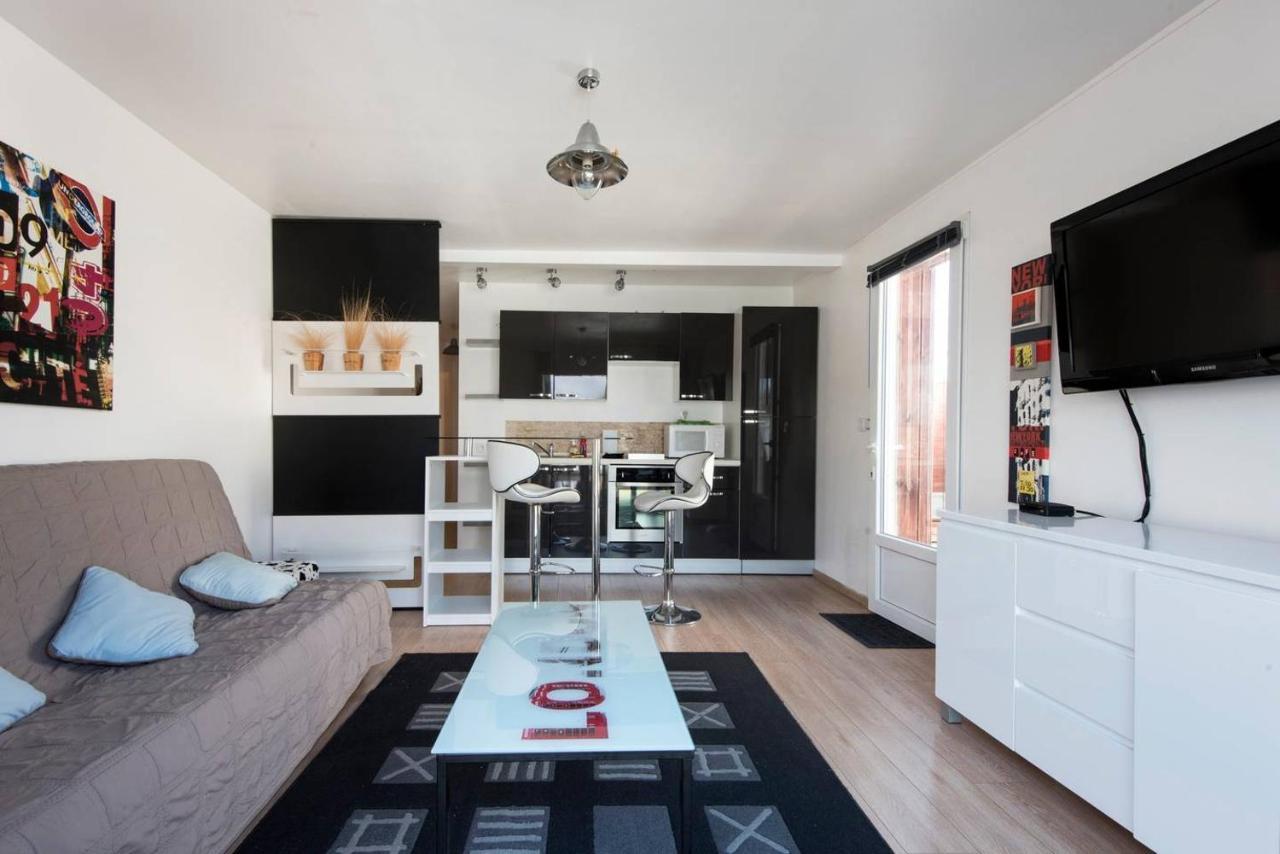 Maison *** Avec Cour 3Km Plage Et La Rochelle Saint-Vivien  Eksteriør billede